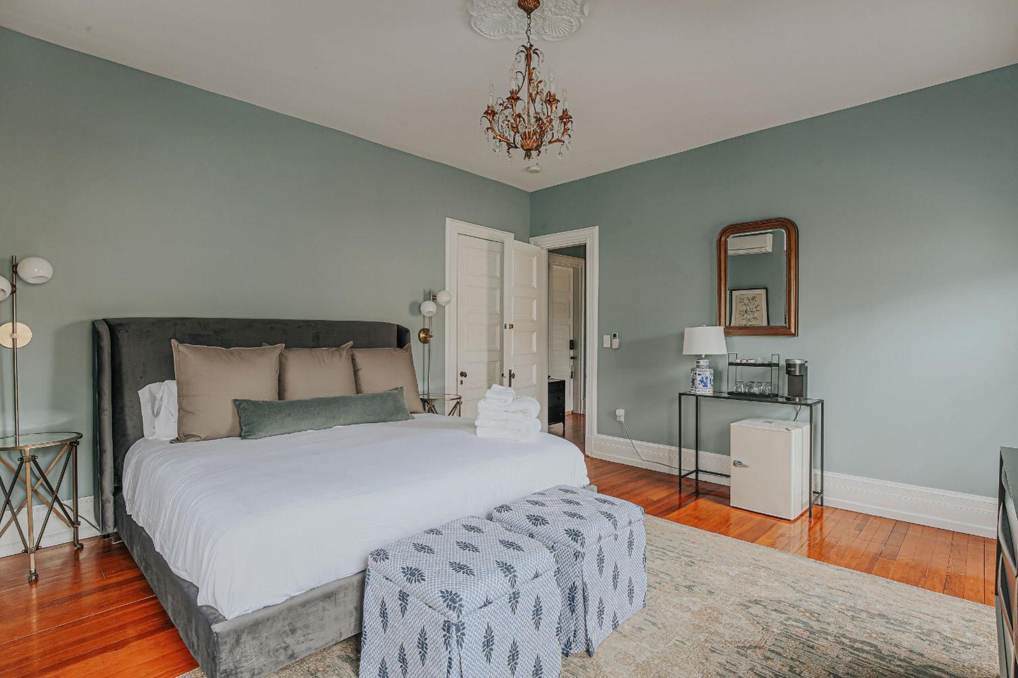 The Historic Berkeley Place Staunton Pokoj fotografie
